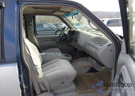 1995 Chevrolet Suburban K1500 из США, поврежденный, VIN 1GNFK16K5SJ457832